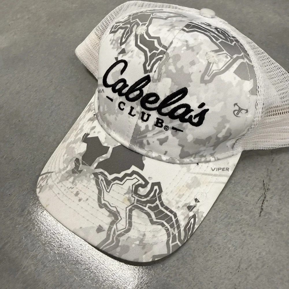 Cabela's Club Viper Camo Trucker Hat White Gray Snapback Cap Hunting